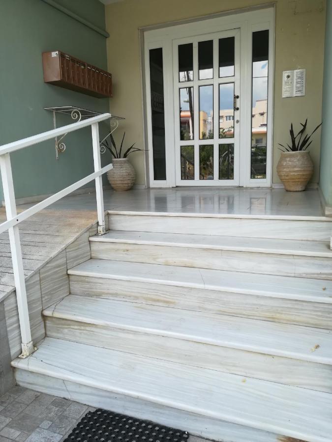 Apartment Ey Zhn Néa Khilí المظهر الخارجي الصورة
